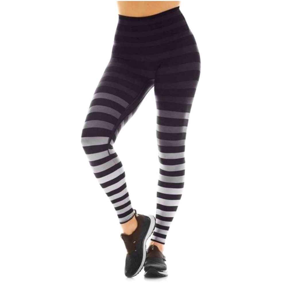 K-Deer Signature Stripe Leggings in Jody Stripe Gradient Sneaker Length Size M